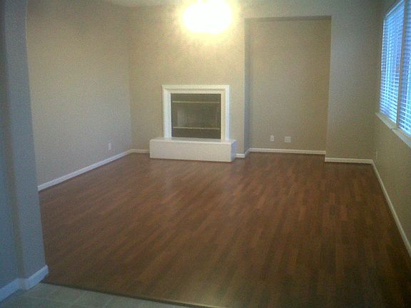 2nd image of 1858 Pyrite St