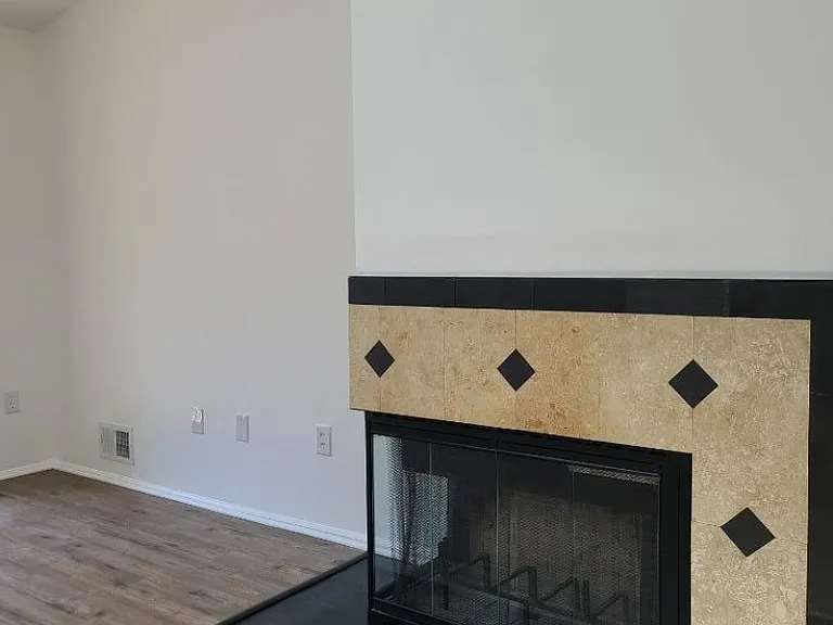 113 Irving Pl — Photo 13