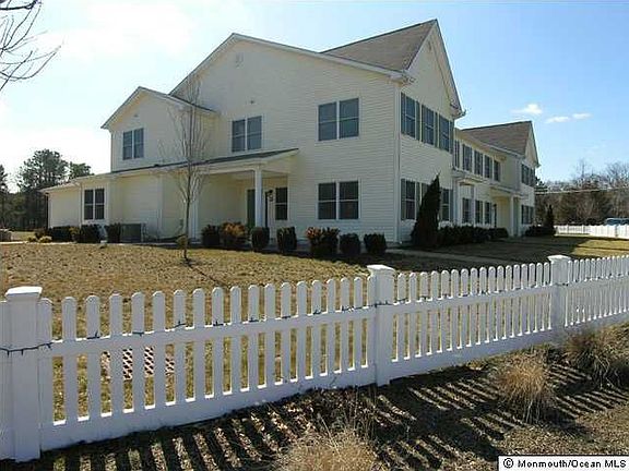 2nd image of 18 Wiley Way