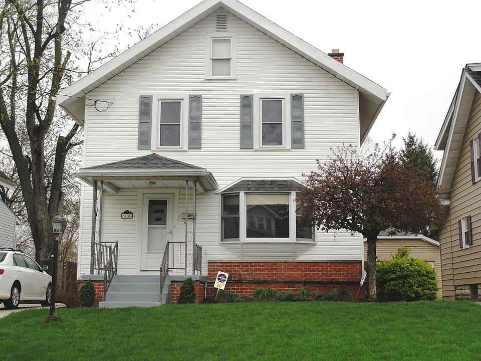 1st image of 418 Forest St