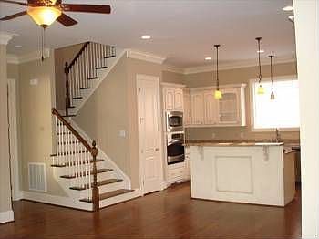 2nd image of 21 Club Ridge Ct #Court2