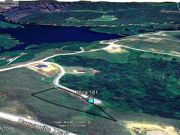 Mica Ct, New Tazewell, TN 37825