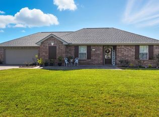 2613 E Robinwood Dr, Lake Charles, LA 70611