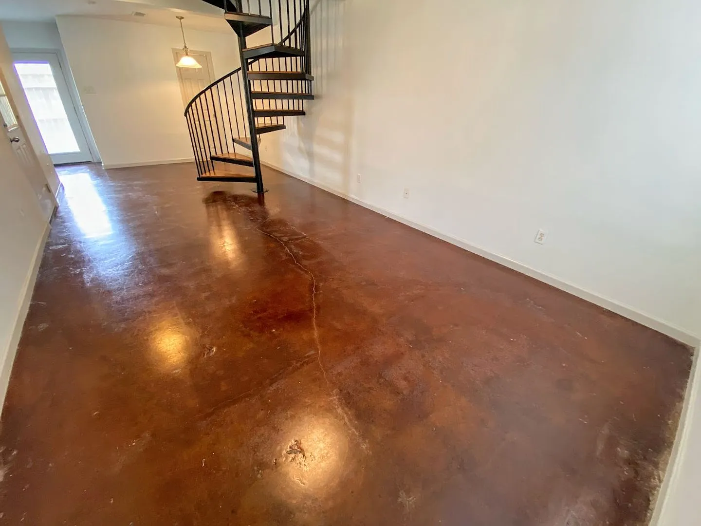 Move-In Special! 2-Bedroom, 2.5-Bath Townhome Located Across from McNeese Campus! — Photo 2