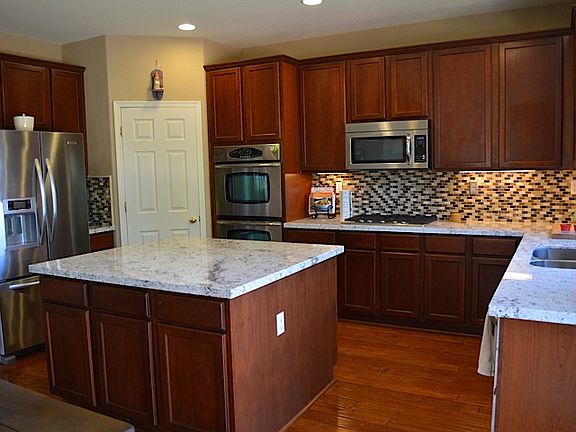 4th image of 1476 Stoney Cross Ln
