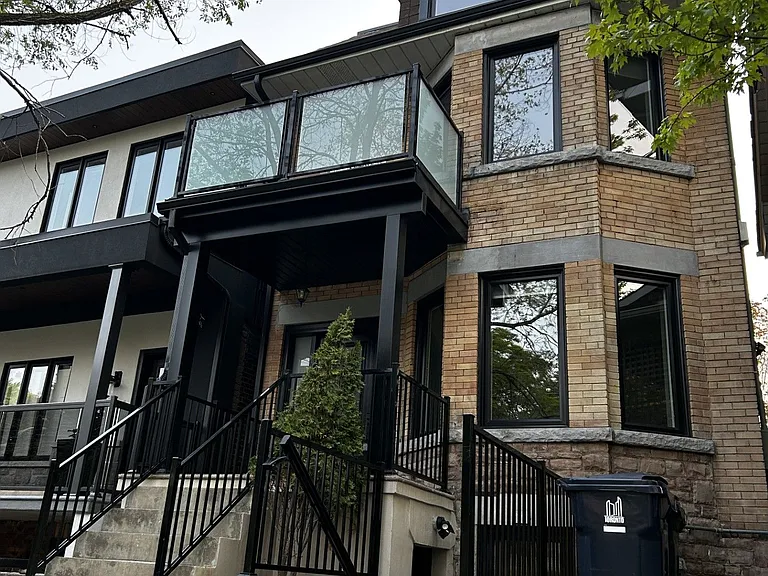 1502 Dufferin St #3 — Photo 1