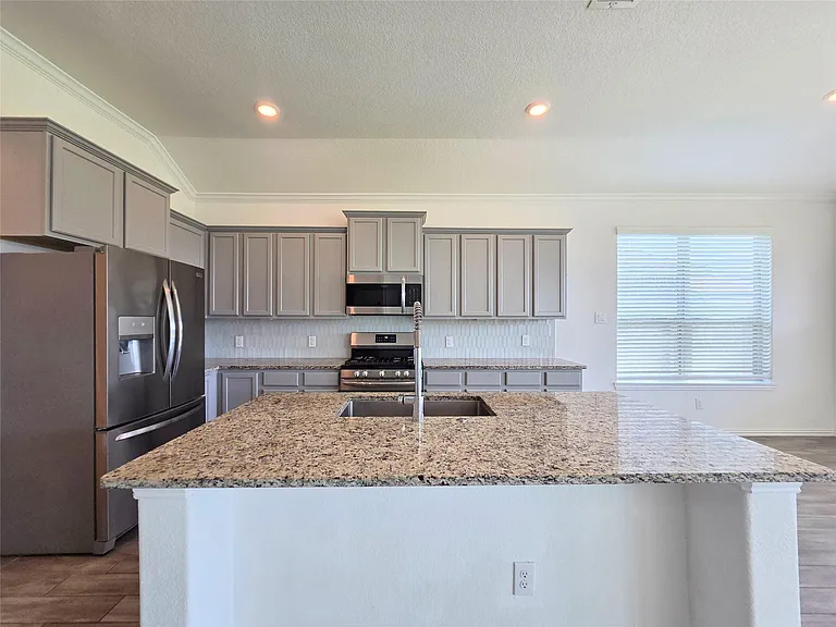 4826 Albany Ridge Ln — Photo 4