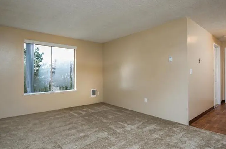 Battlecreek South | Living Room
