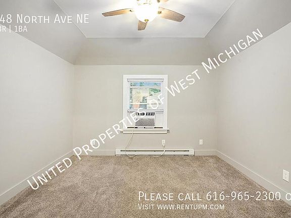 4th image of 748 N Ave NE