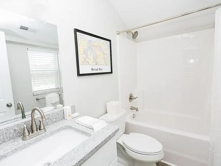 3212 Arctic Ave — Photo 10