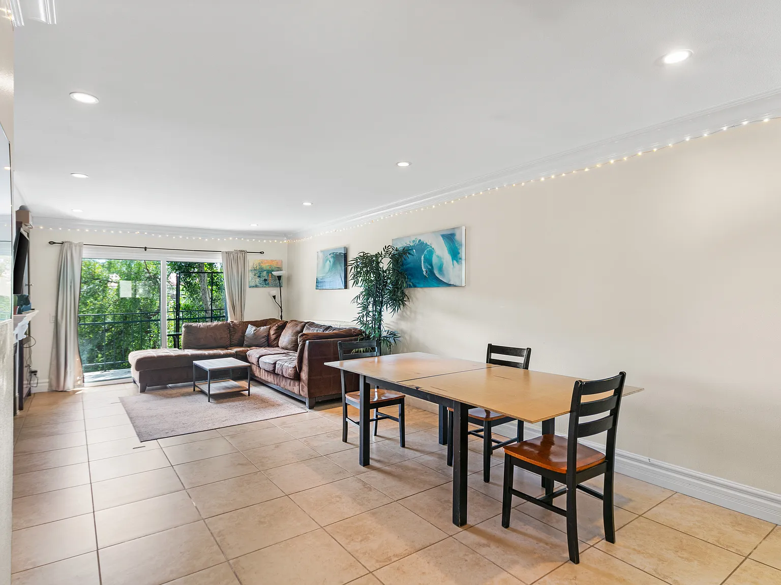 6481 Kanan Dume Rd — Photo 2