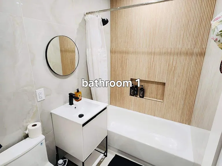 1129 Broadway #1A — Photo 4