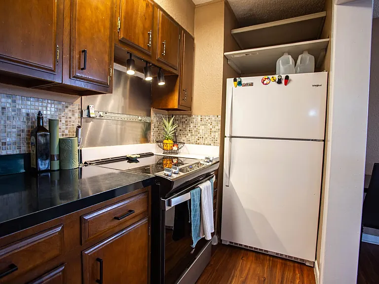 800 S Indian Rocks Rd #B — Photo 6
