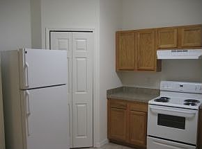 2nd image of 3072 SE 142nd Pl