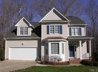 108 Prynnwood Ct, Cary, NC 27513