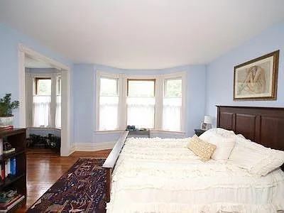 Master bedroom also has a small room off to west
