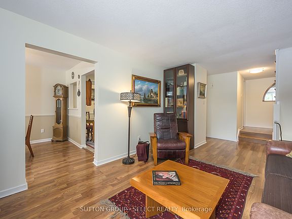 4th image of 900 Pond View Rd #40