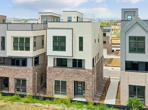 11463 E Briarwood Circle, Centennial, CO 80112