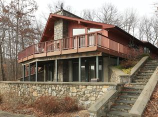 54 Lyons Rd, Cold Spring, NY 10516