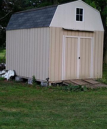 3rd image of 9394 Caroline Dr