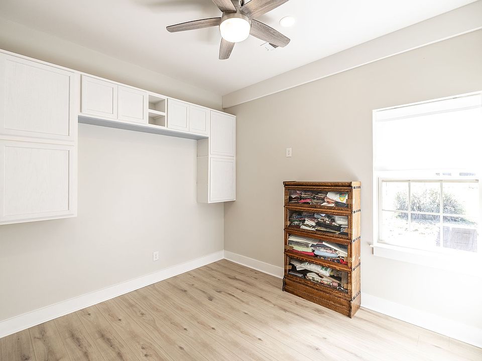 43rd image of this home