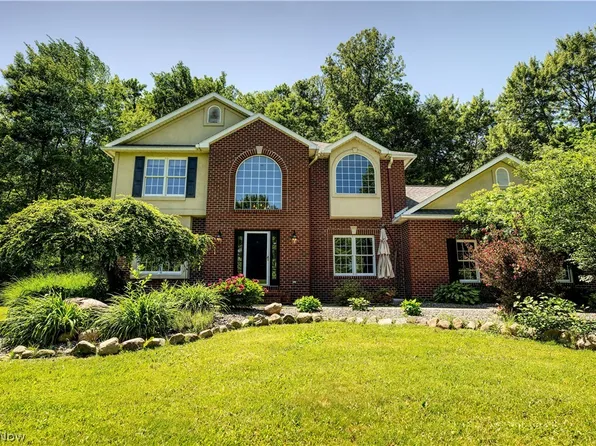 8744 Tippecanoe Rd, Canfield, OH 44406