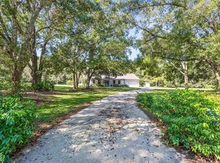 6551 Bogie Ct, Zephyrhills, FL 33544