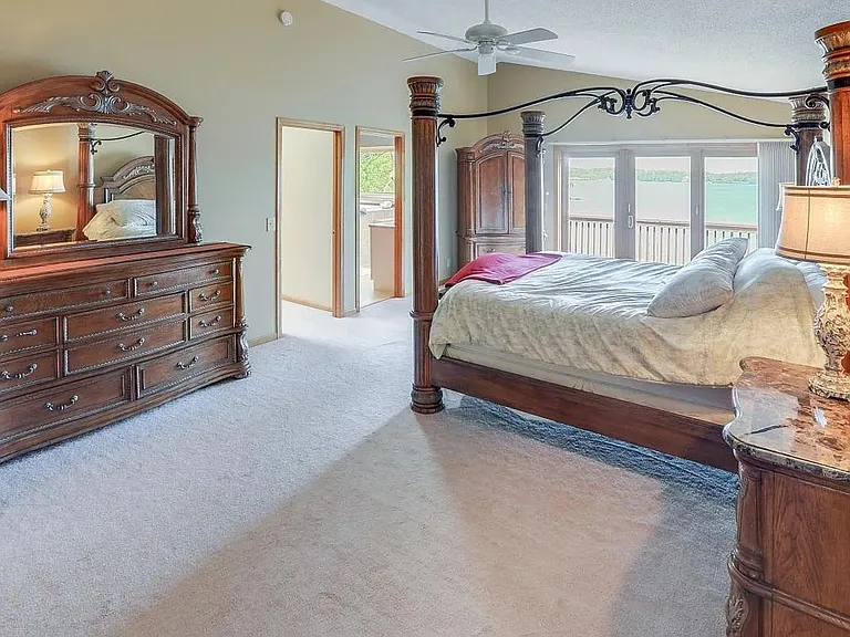16926 Grays Bay Blvd — Photo 10