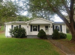 268 Buffalo Meadows Rd, West Jefferson, NC 28694