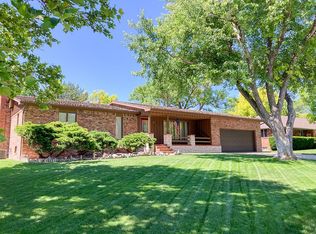 1007 Ruth Ann Dr, Dodge City, KS 67801