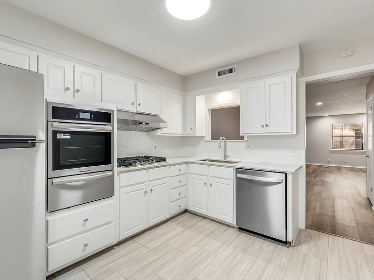 3434 McFarlin Blvd #D — Photo 3
