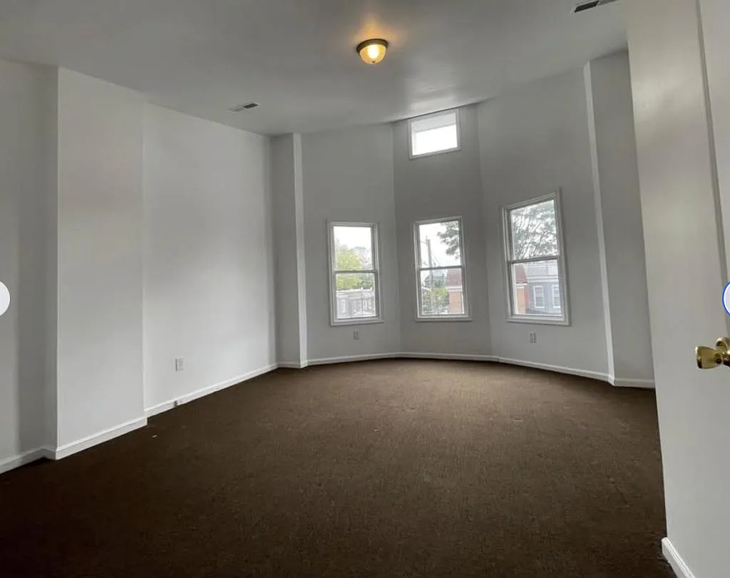33 W 23rd St — Photo 3