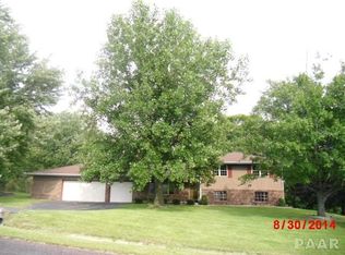 6428 S Cheyenne Dr, Peoria, IL
