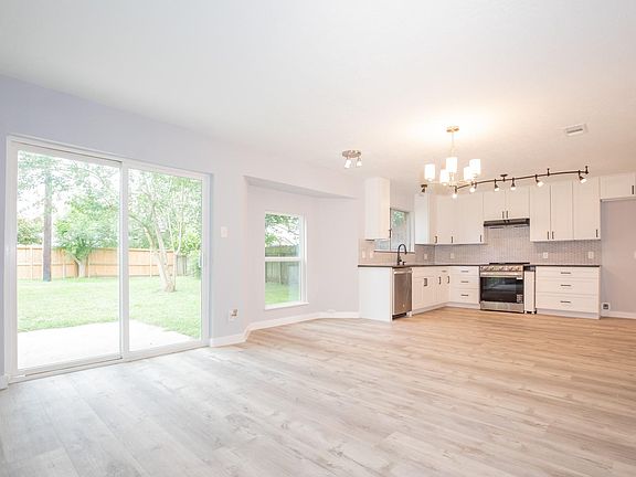 3rd image of 4219 Brandemere Way St