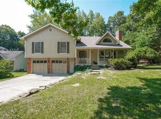 2113 NE 79th Ter, Gladstone, MO 64118
