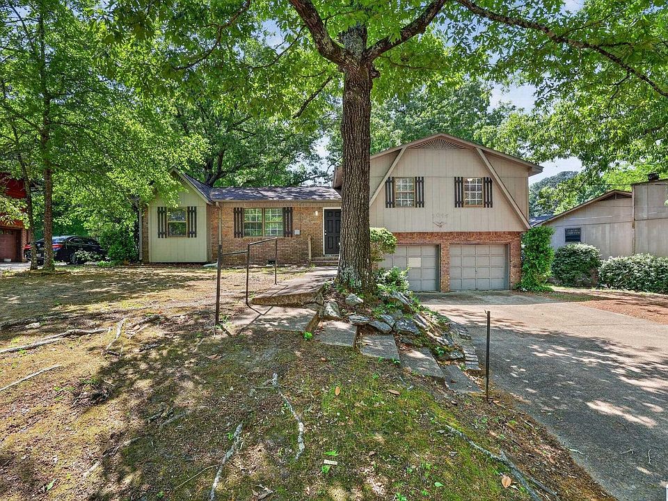 1st image of 3044 Carleton Rd