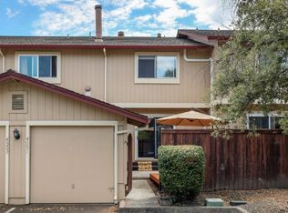 4551 Harbor Ln, Rohnert Park, CA 94928