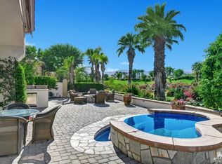 557 Elk Clover Cir, Palm Desert, CA 92211