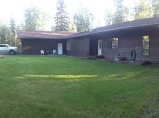 2663 Gordon Rd, North Pole, AK 99705