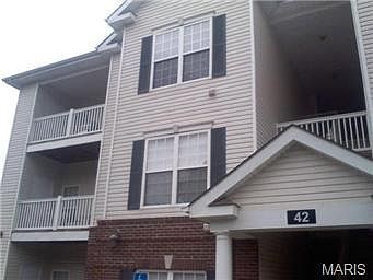 1st image of 42 Kassebaum Ln APT 300