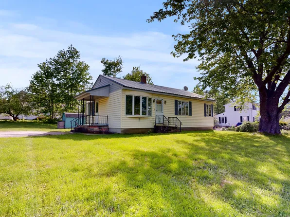 29 Lisbon Street, Lisbon, ME 04250