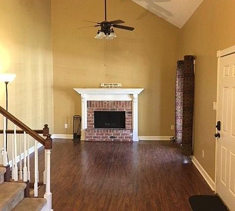 3rd image of 100 Teal Ln APT 34