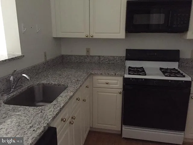2204 Westcourt Ln #309 — Photo 16
