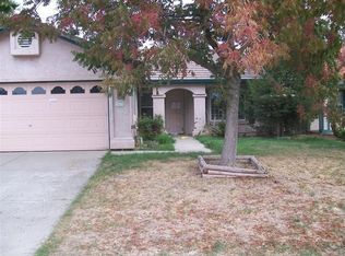 2451 Bordona Dr, Riverbank, CA 95367