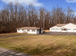274 W Everitt Ln, Scottsburg, IN 47170