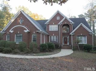 5720 Thistleton Ln, Raleigh, NC 27606