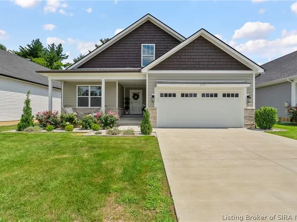 2776 Abby Woods Drive, Jeffersonville, IN 47130