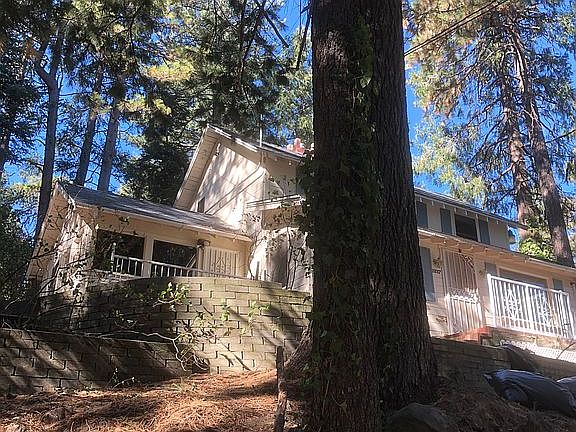 3rd image of 21887 Linden Way