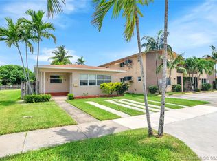 1735 Mayo St, Hollywood, FL 33020