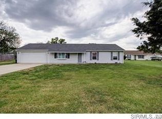 1395 N 5th St N, Dupo, IL 62239